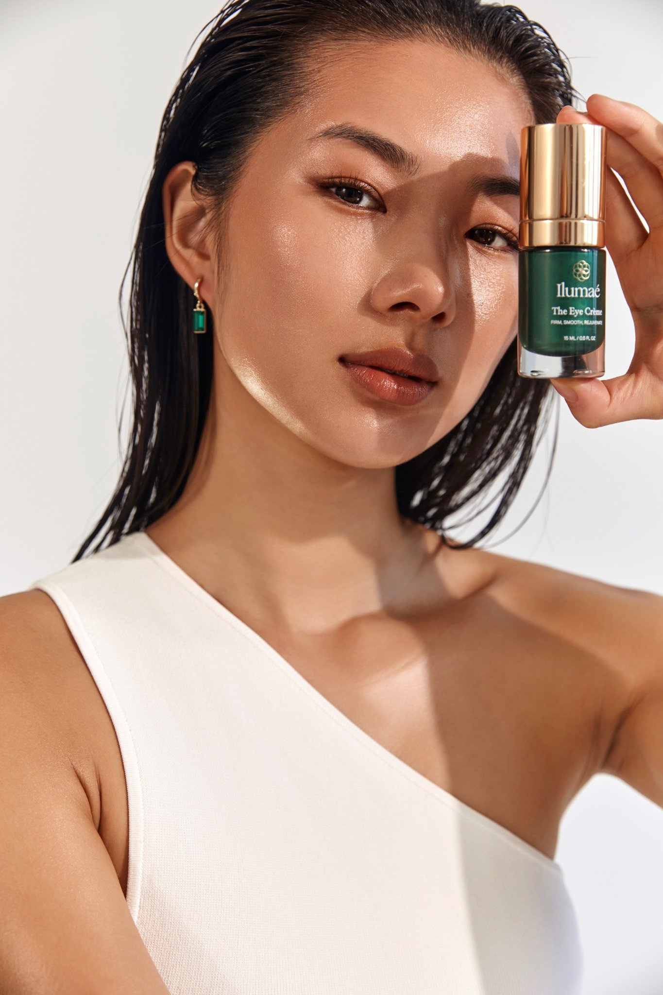 under eye filler creme