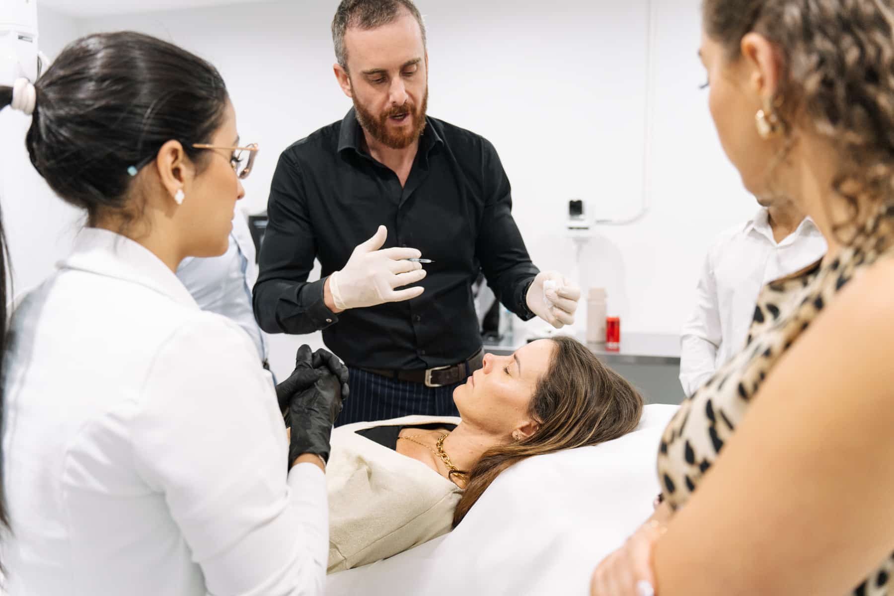 The most asked questions about skin ageing - answered by doctors